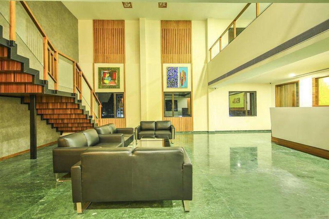 Fabhotel Flora Vastral Ахмедабад Экстерьер фото