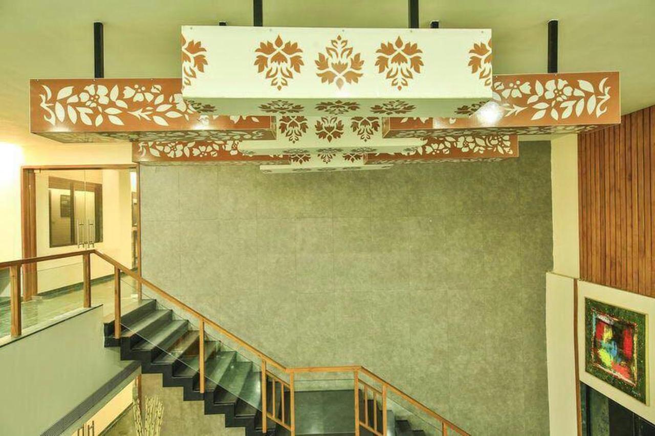 Fabhotel Flora Vastral Ахмедабад Экстерьер фото