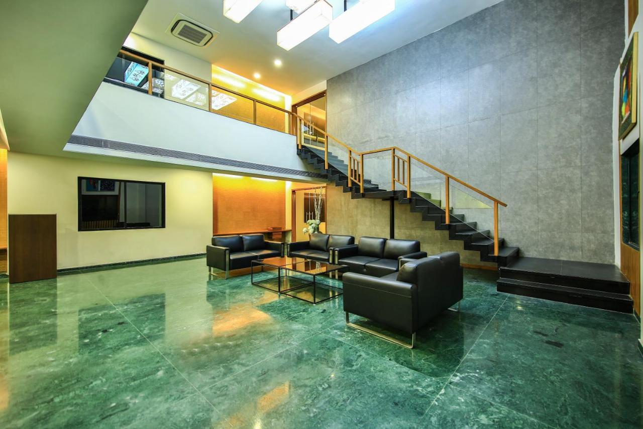 Fabhotel Flora Vastral Ахмедабад Экстерьер фото